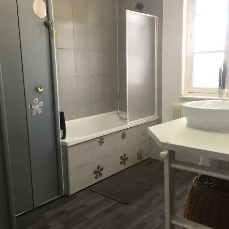 La Minusine Casa de Férias Wavrechain-sous-Denain